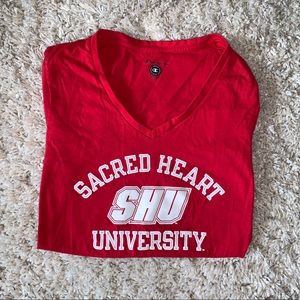 CHAMPION Sacred Heart University Short Sleeve Tee